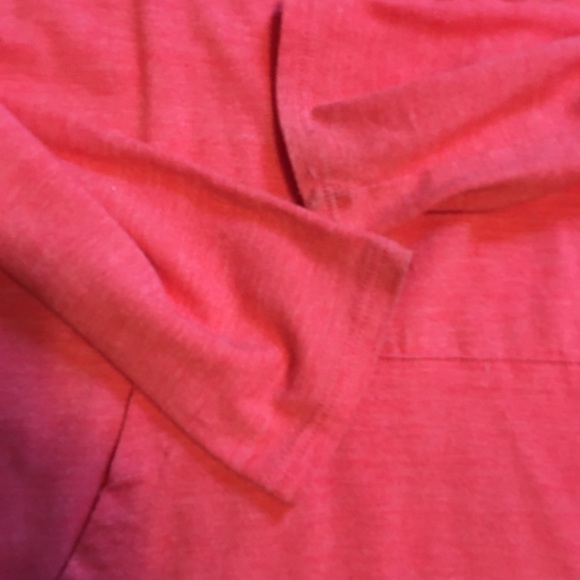 Under Armour Hooded top - Picture 2 of 3